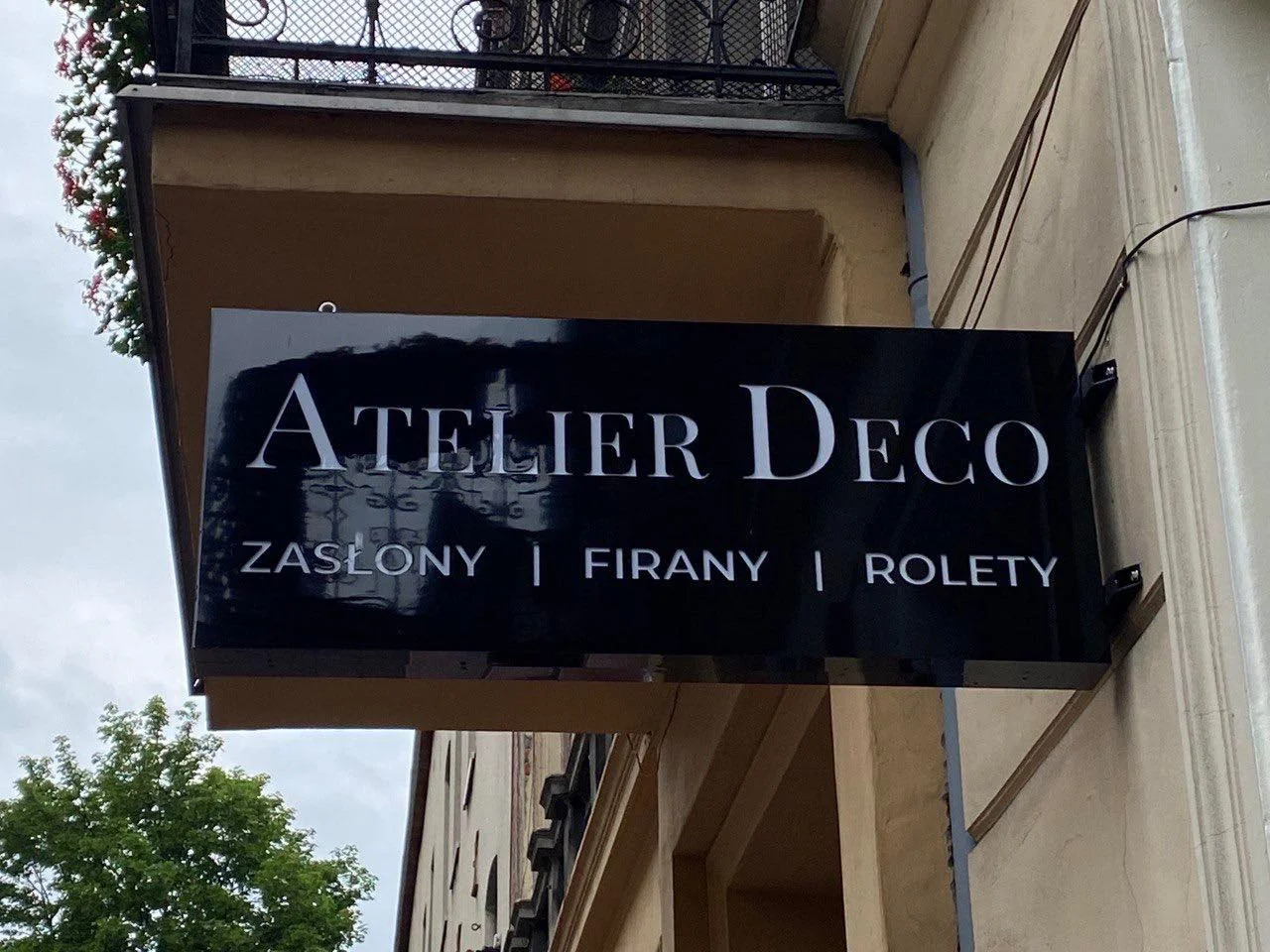 Atelier Deco
			 - Reklama zewnętrzna i wewnętrzna