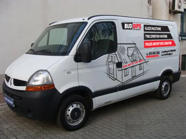 <h5>Budgips</h5><p> - projekt i oklejenie samochodów</p>