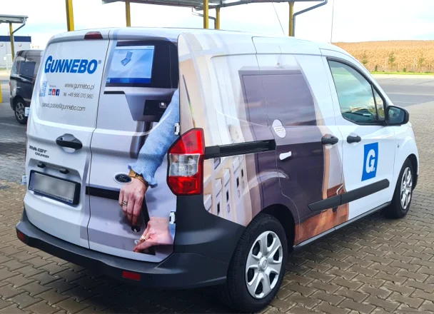 <h5>Gunnebo</h5> - projekt i oklejanie samochodów